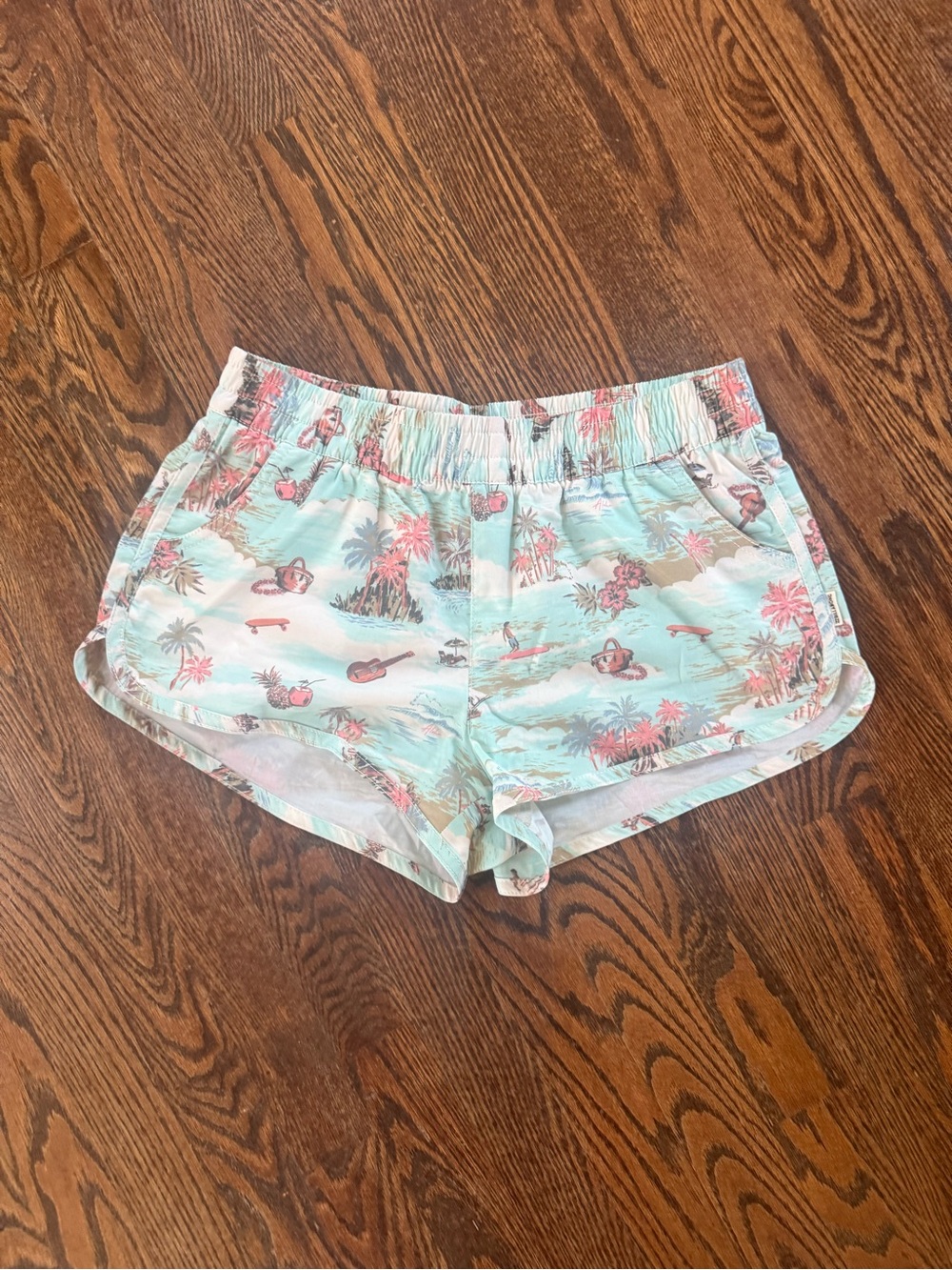 Billabong volley shorts size medium